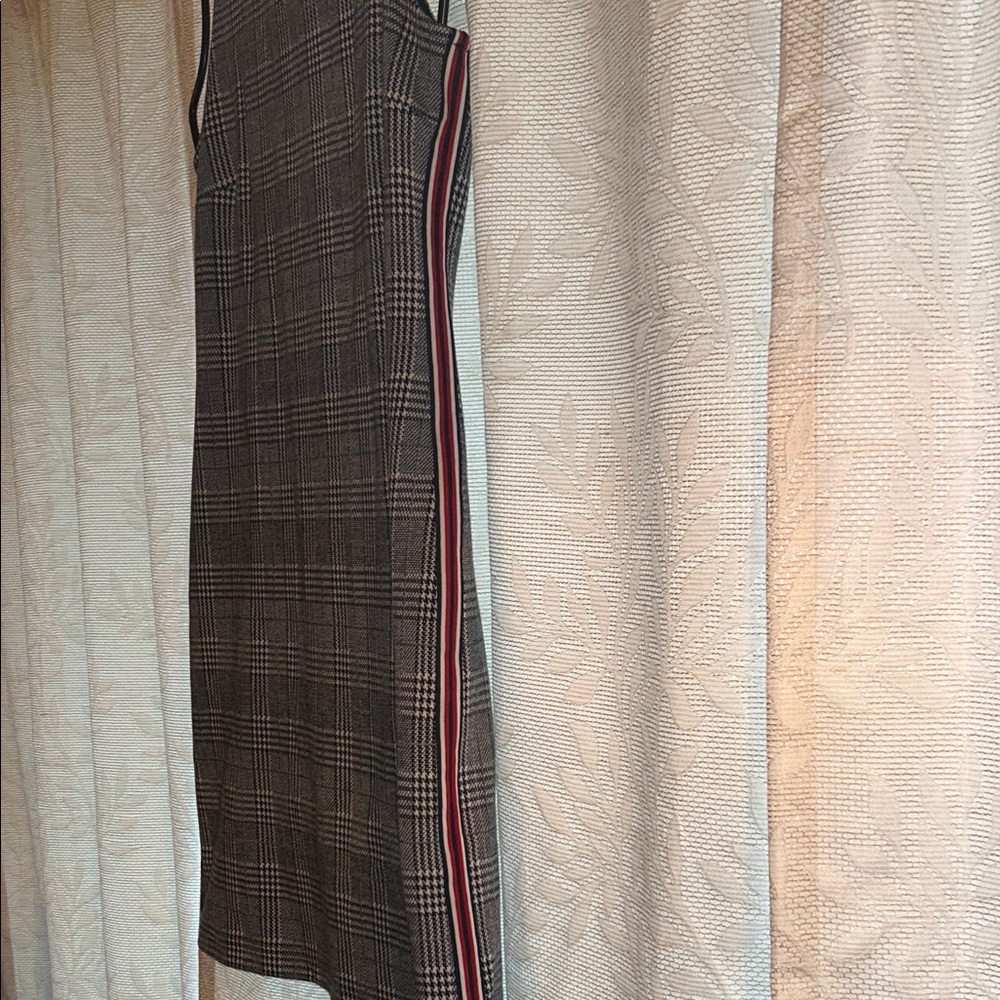 Banana Republic Black and White Checkered Midi Dress - Picture 2 of 3